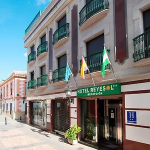 Reyesol Hotell